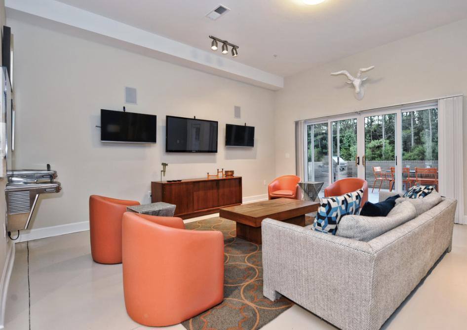 Apartment for rent at The Edison, 1800 Commonwealth Ave, Charlotte, NC 28205