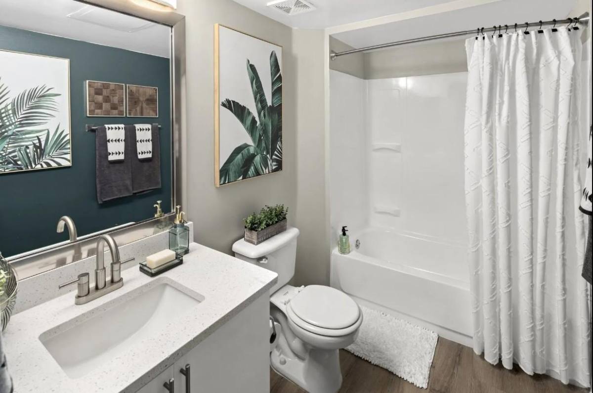 Apartment for rent at 1949 Cove Lake Rd, Pompano Beach, FL 33068