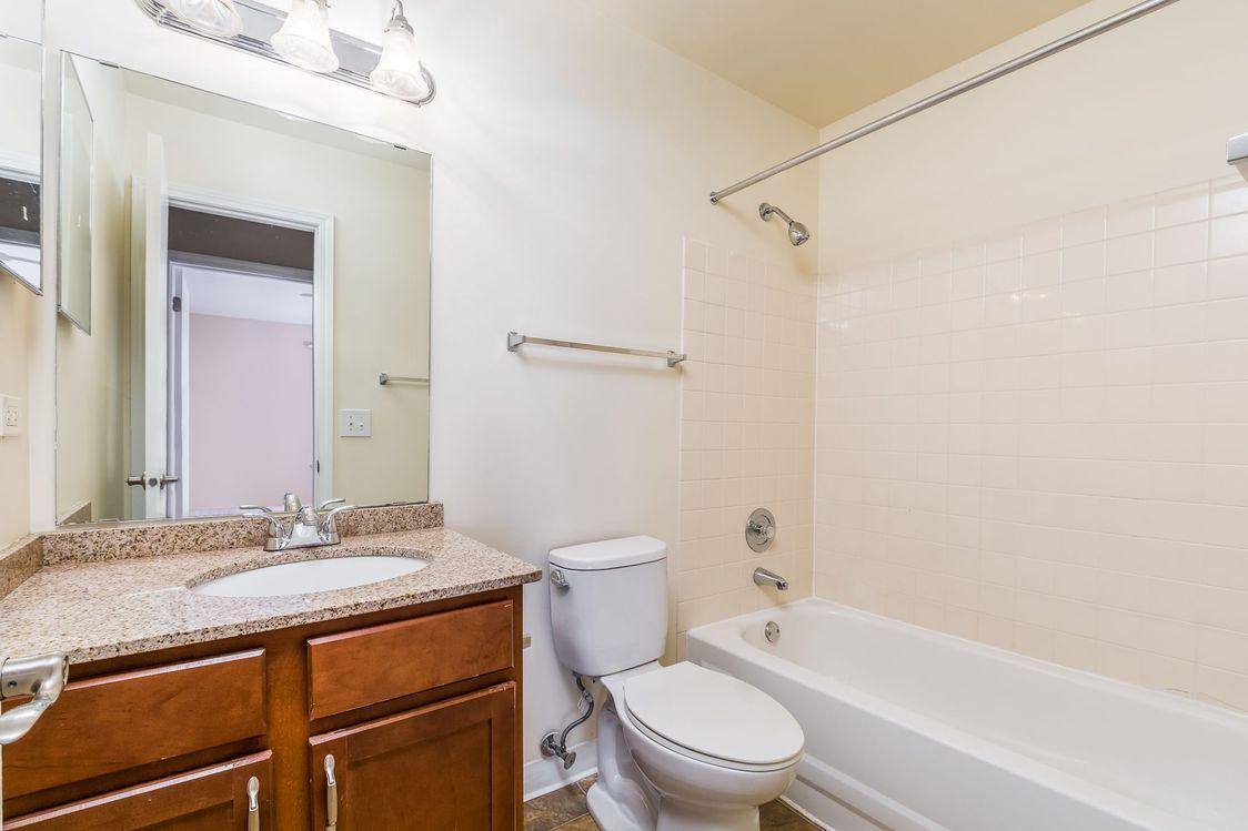 Apartment for rent at 30011 N Waukegan Rd, Lake Bluff, IL 60044