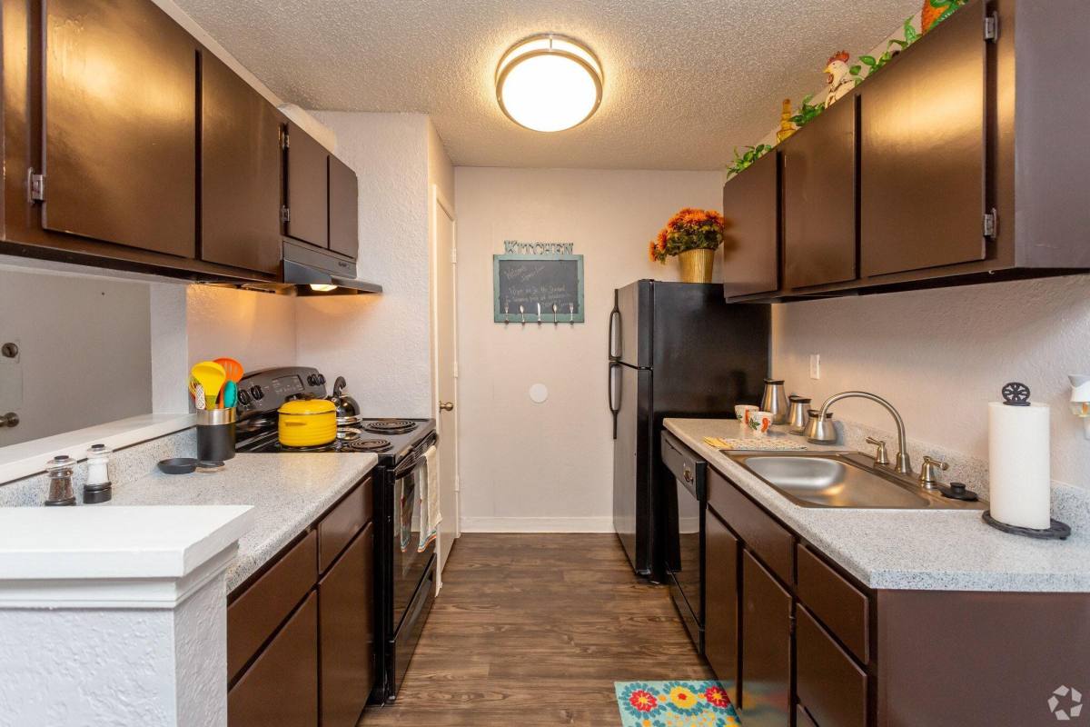 Apartment for rent at Urban Oaks at 51st, 2102 E 51st St, Tulsa, OK 74105