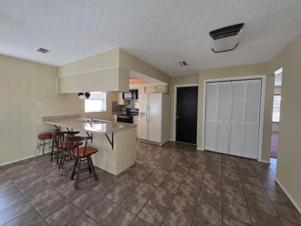 House for rent at 2052 Deltona Blvd, Spring Hill, FL 34606