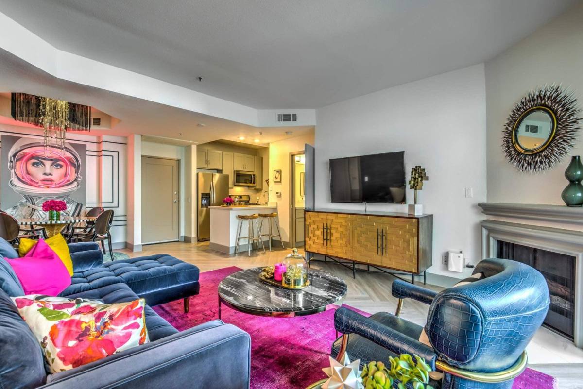 Apartment for rent at Veda Luxury, 4735 Sepulveda Blvd, Sherman Oaks, CA 91403