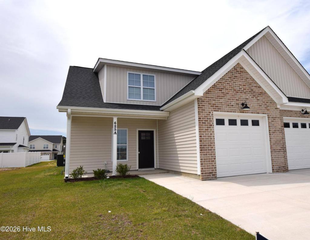 Townhouse for rent at 625-A Abigail Taylor Dr, Greenville, NC 27834