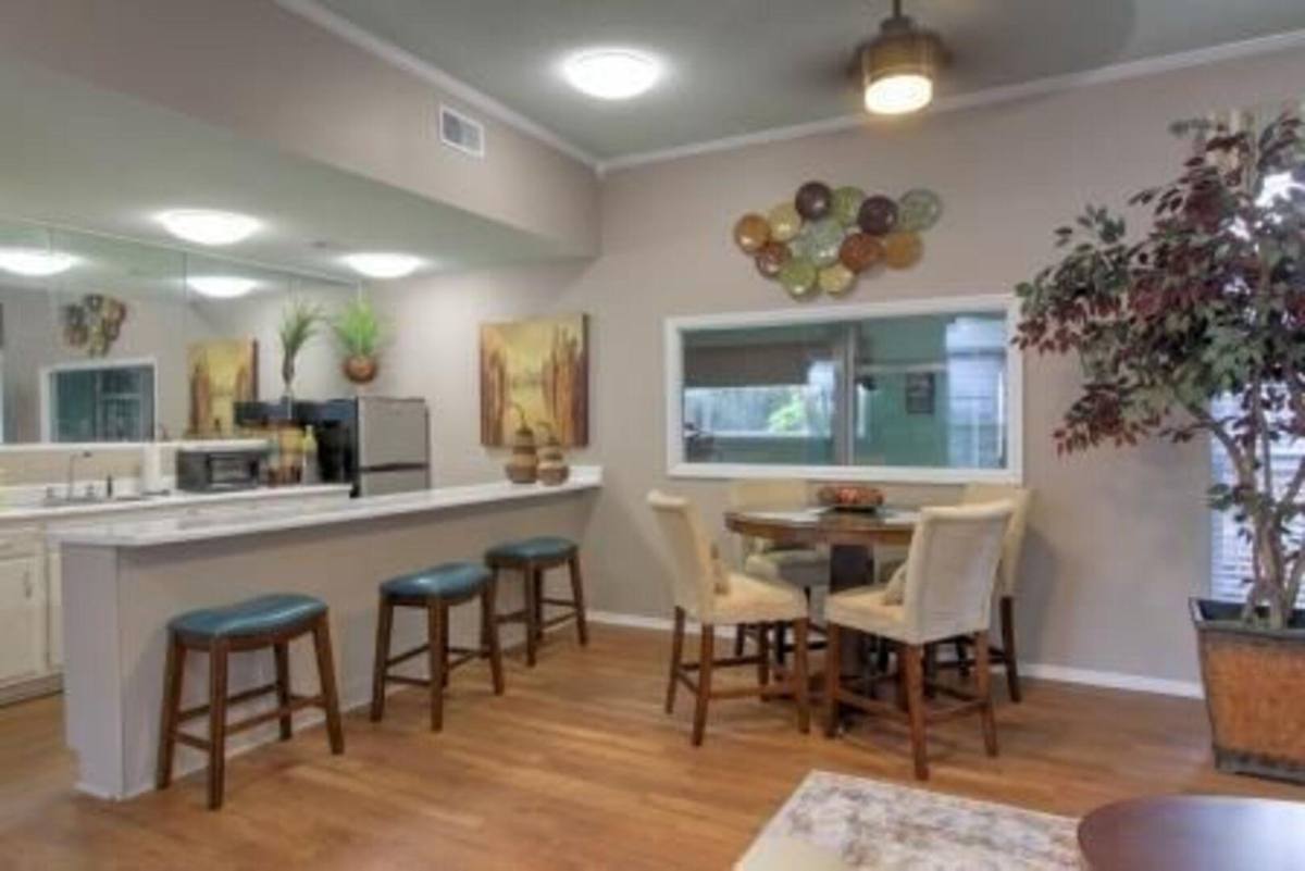 Apartment for rent at Crickentree, 1061 Johnnie Dodds Blvd, Mount Pleasant, SC 29464