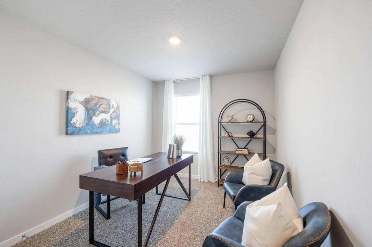 Apartment for rent at 600 W 39th Place, Hobart, IN 46342