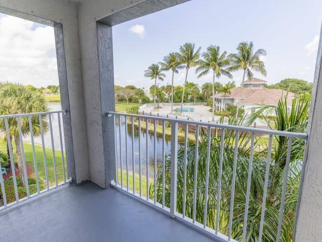 Apartment for rent at 500 N Congress Ave, Delray Beach, FL 33445