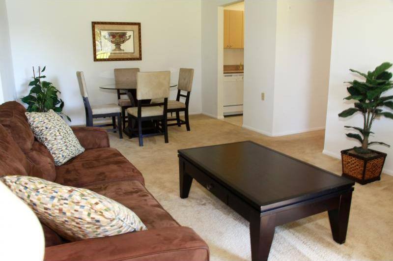 Apartment for rent at Saint Andrews Palm Beach, 1081 Benoist Farms Rd, West Palm Beach, FL 33411