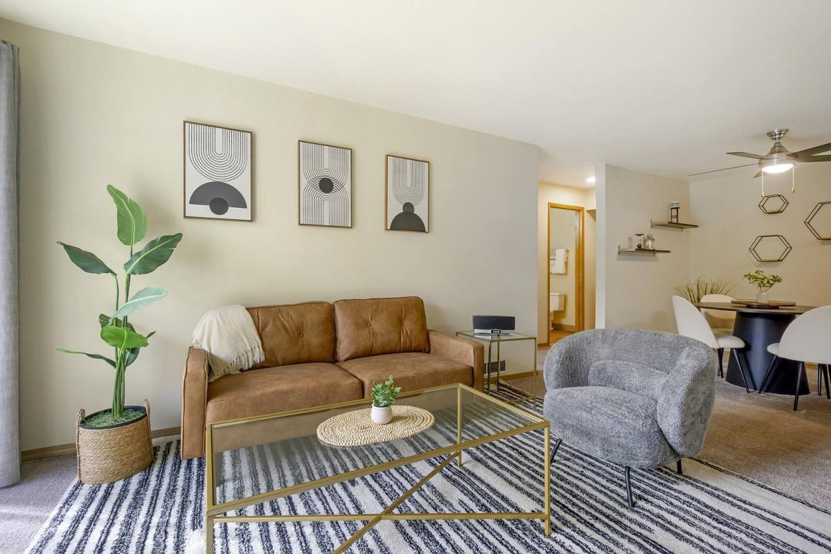 Apartment for rent at Alderwood Heights, 18124 36th Ave W, Lynnwood, WA 98037