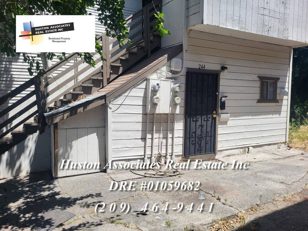 House for rent at 244 N Pilgrim St, Stockton, CA 95205