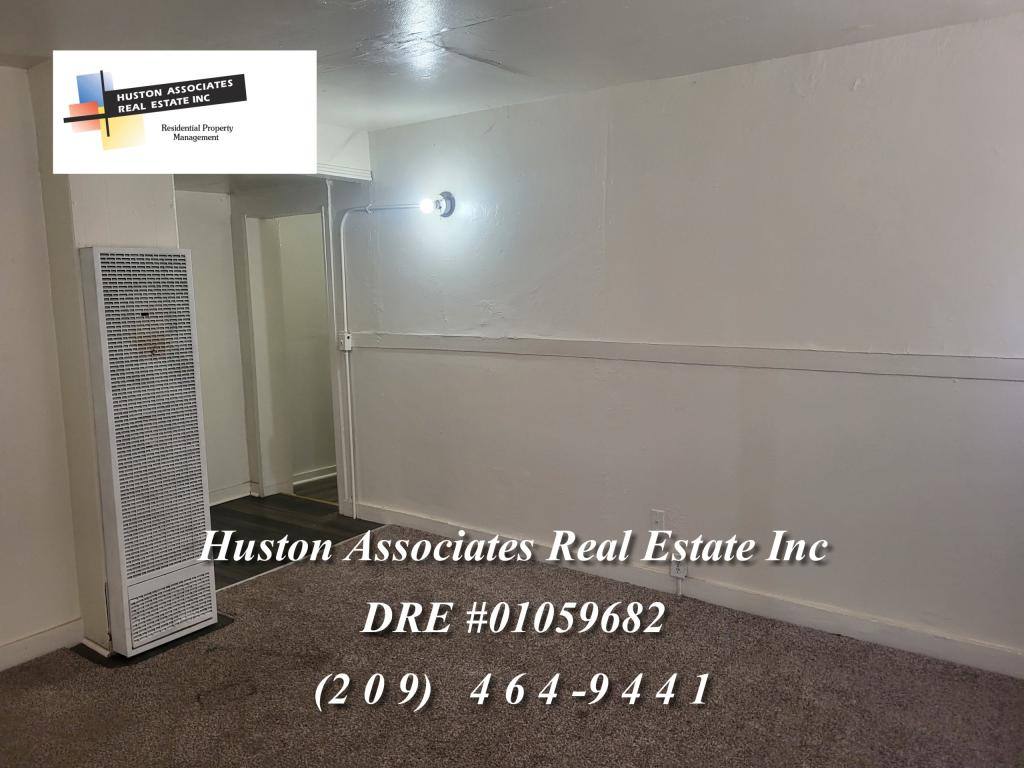 House for rent at 244 N Pilgrim St, Stockton, CA 95205