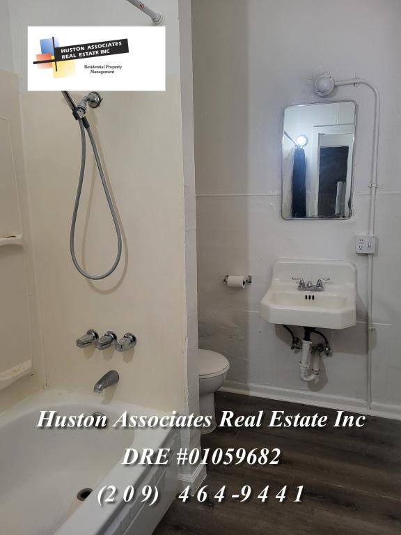 House for rent at 244 N Pilgrim St, Stockton, CA 95205