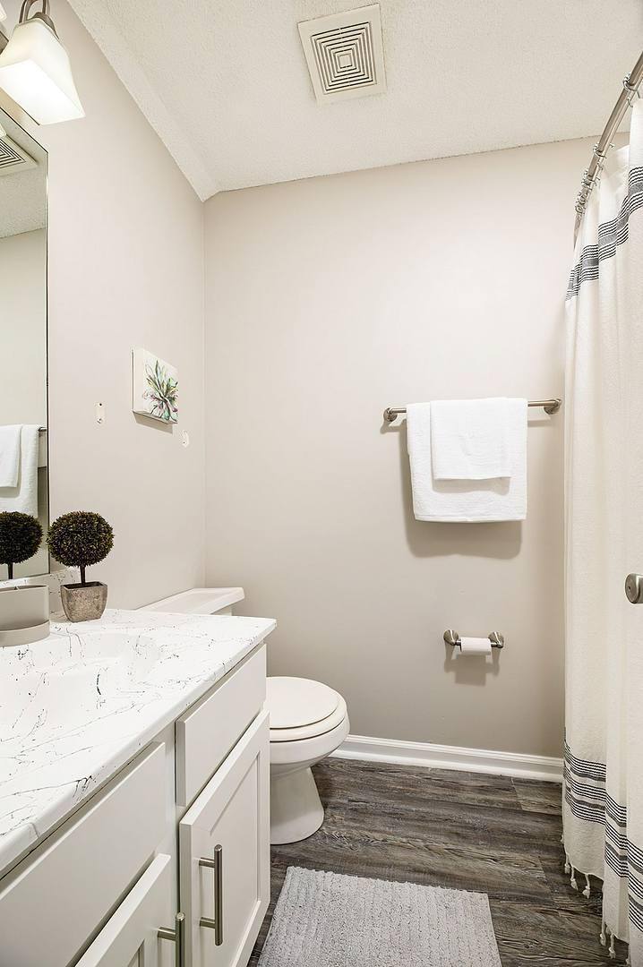 Apartment for rent at Avalon at Horn Lake, 1800 Joy Circle, Horn Lake, MS 38637