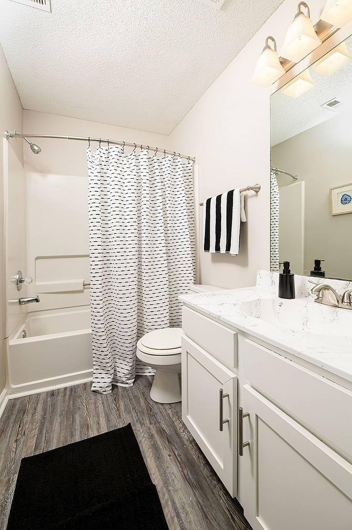 Apartment for rent at Avalon at Horn Lake, 1800 Joy Circle, Horn Lake, MS 38637