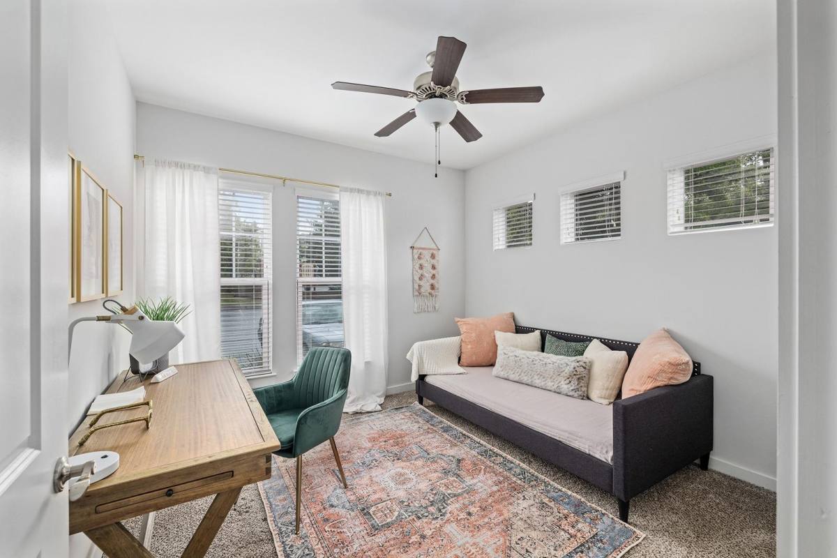 Apartment for rent at 1030 Jack Primus Rd, Charleston, SC 29492