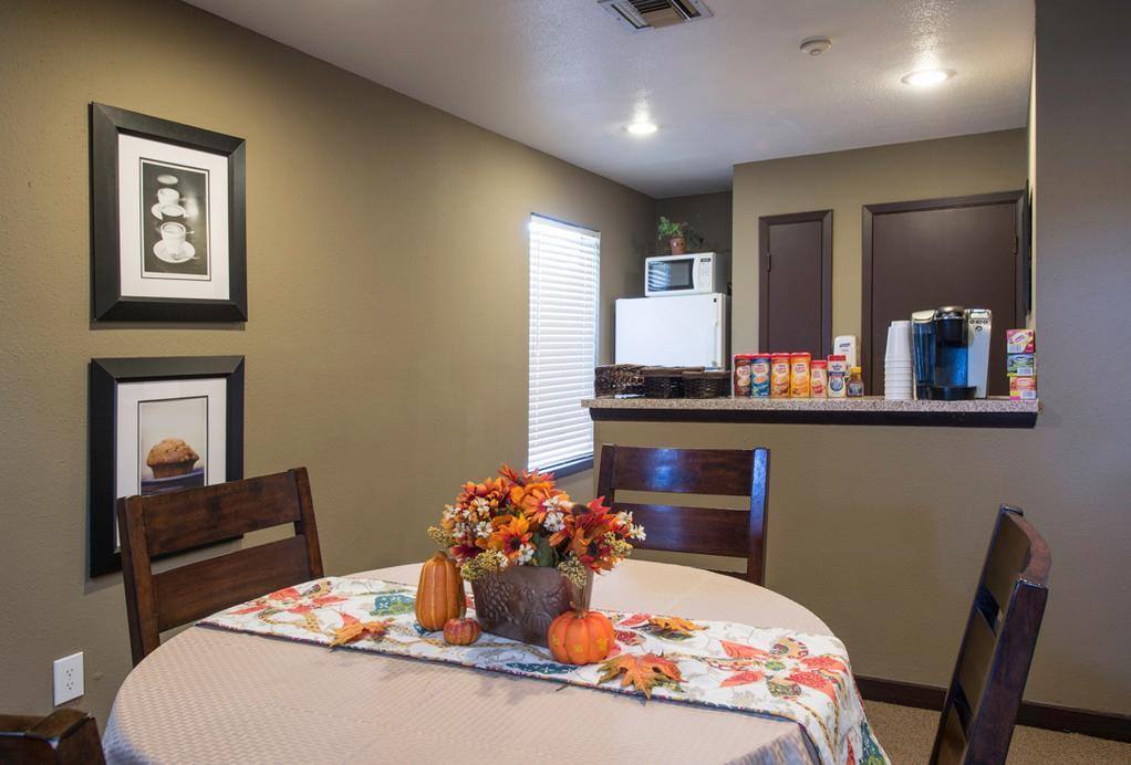 Apartment for rent at Willow Springs, 3402 Preston Rd, Pasadena, TX 77505