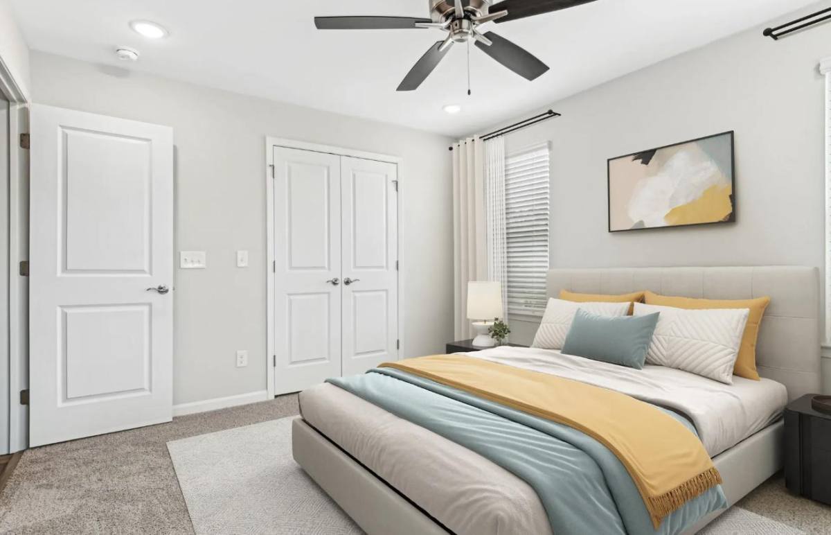 Townhouse for rent at 4904 Parkway Plaza Blvd, Charlotte, NC 28217