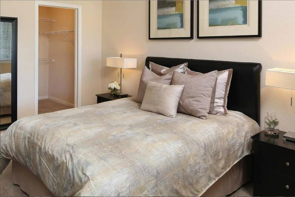 Apartment for rent at Iron Point at Prairie Oaks, 1550 Iron Point Rd, Folsom, CA 95630