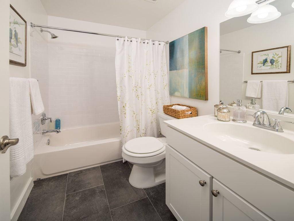 Apartment for rent at Yardley Crossing, 1800 Kathy Dr, Morrisville, PA 19067