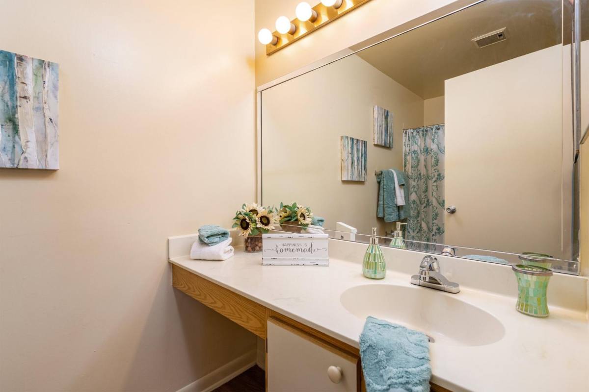Apartment for rent at Belasera at Forest Hills, 2733 Forest Hills Blvd, Coral Springs, FL 33065