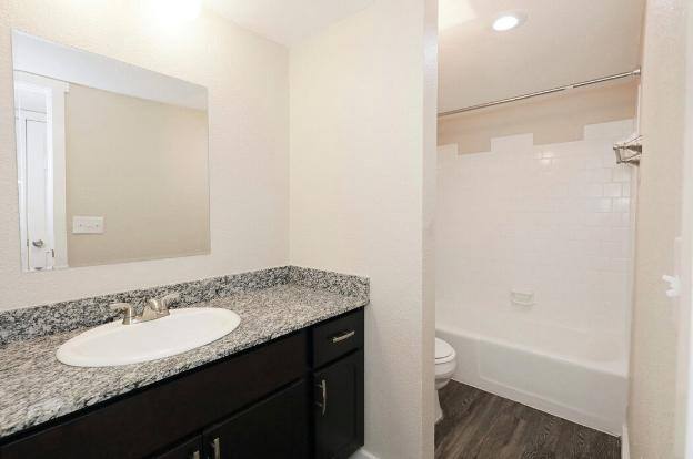 Apartment for rent at 930 S Blvd, Edmond, OK 73034