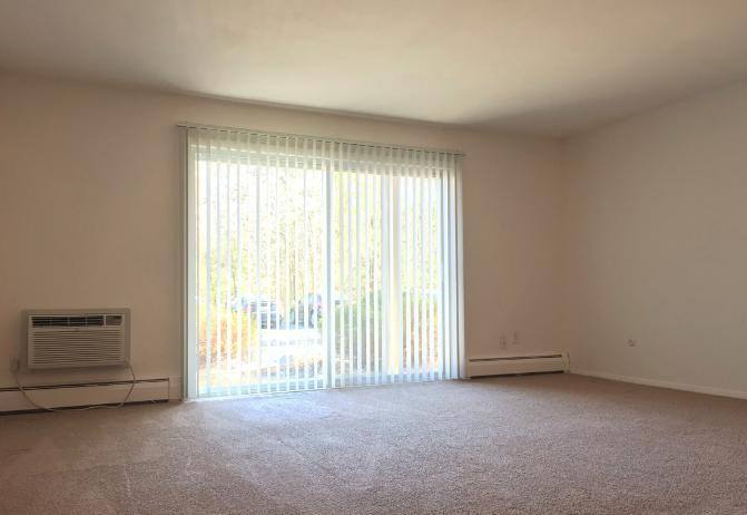 Apartment for rent at 60 Sandy Lane, Warwick, RI 02889