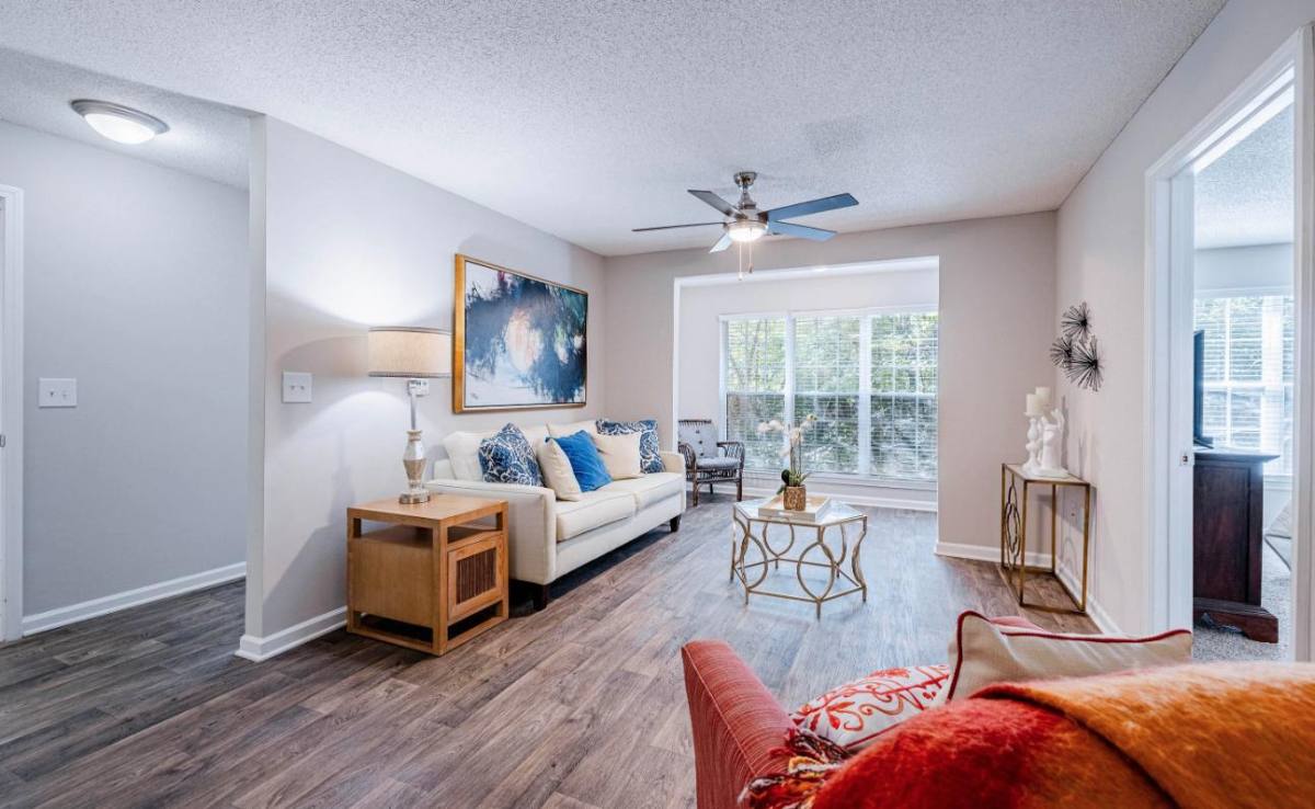 Apartment for rent at 100 Willow Brook Court, Mebane, NC 27302