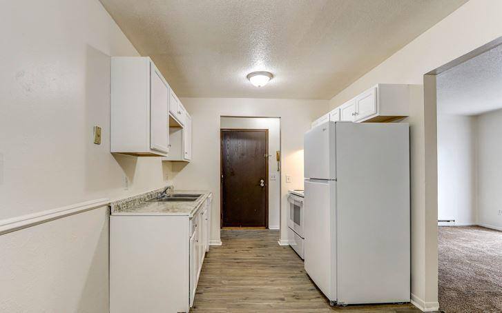 Apartment for rent at Venetian Woods Condominium, 2150 N McCord Rd, Toledo, OH 43615