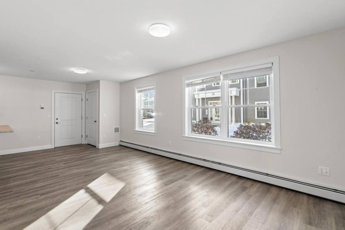 Apartment for rent at 5 Captain's Way, Brunswick, ME 04011