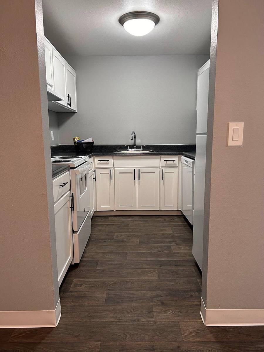 Apartment for rent at 9900 SW Conestoga Dr, Beaverton, OR 97008