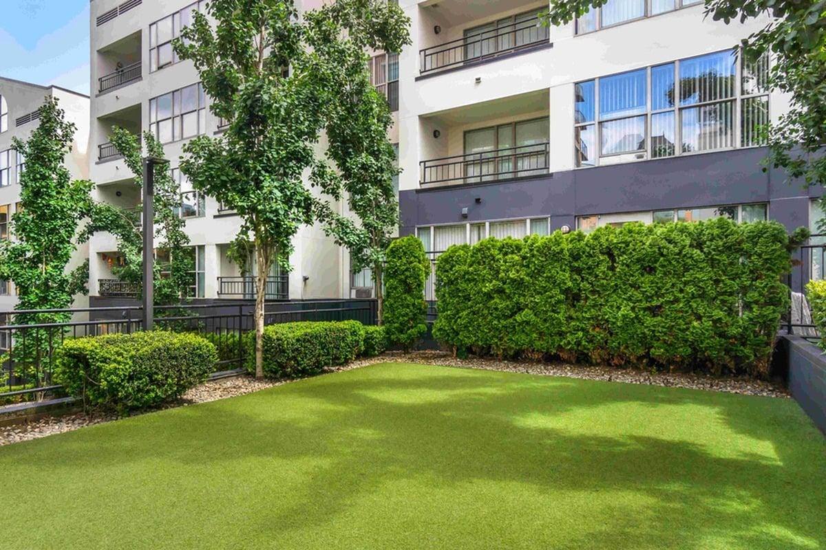 Apartment for rent at 1401 Boren Ave, Seattle, WA 98101