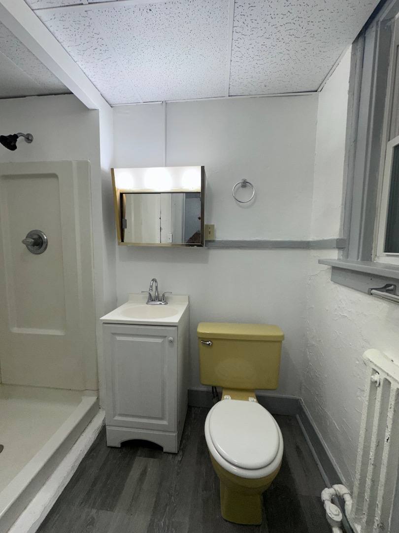 Apartment for rent at 1850 Glendale Rd, Clinton, IA 52732