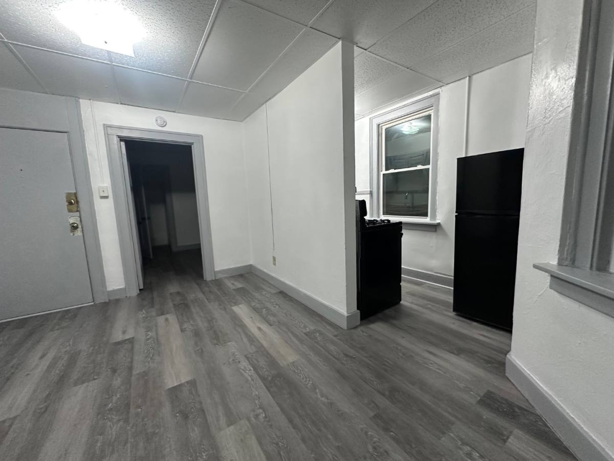 Apartment for rent at 1850 Glendale Rd, Clinton, IA 52732