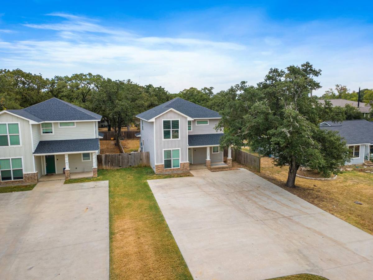 House for rent at 313 Fairway Dr #A, Bryan, TX 77801
