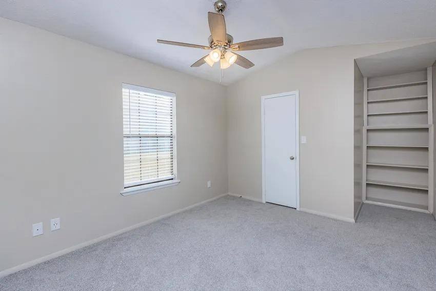 Apartment for rent at Willow Ridge, 2701 Willow Bend Dr, Meridian, MS 39301