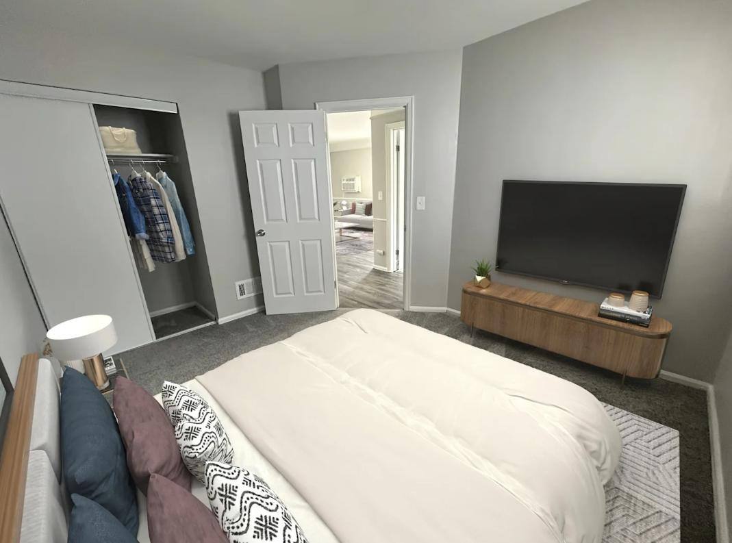Apartment for rent at Secor Flats, 5133 Secor Rd, Toledo, OH 43623