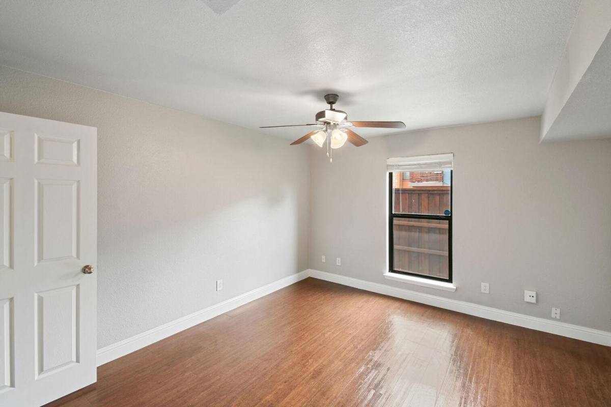 Apartment for rent at Madison, 10501 Steppington Dr, Dallas, TX 75230