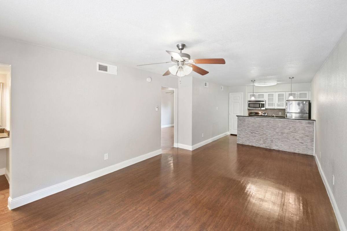 Apartment for rent at Madison, 10501 Steppington Dr, Dallas, TX 75230