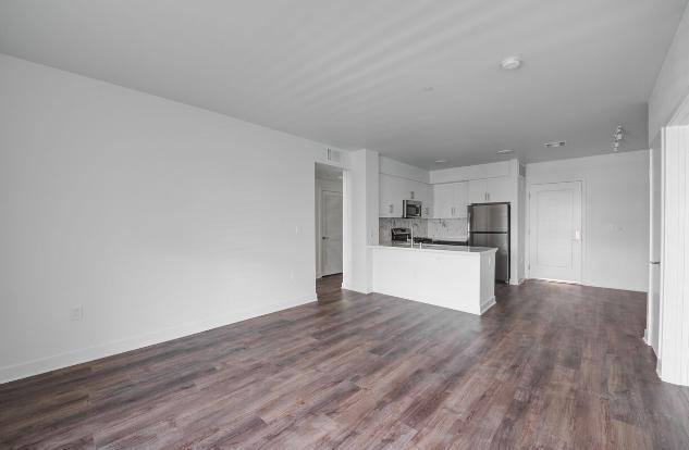 Apartment for rent at 4531 Hollywood Blvd, Los Angeles, CA 90027