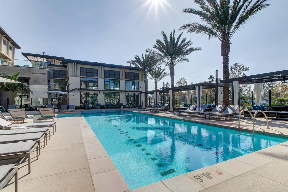 Apartment for rent at Alton Place, 16101 Murphy Ave, Irvine, CA 92606