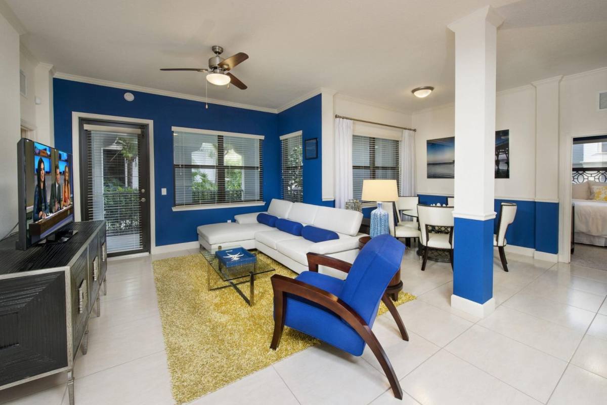 Apartment for rent at Miramar Park Apartment Homes, 11000 Miramar Blvd, Hollywood, FL 33025