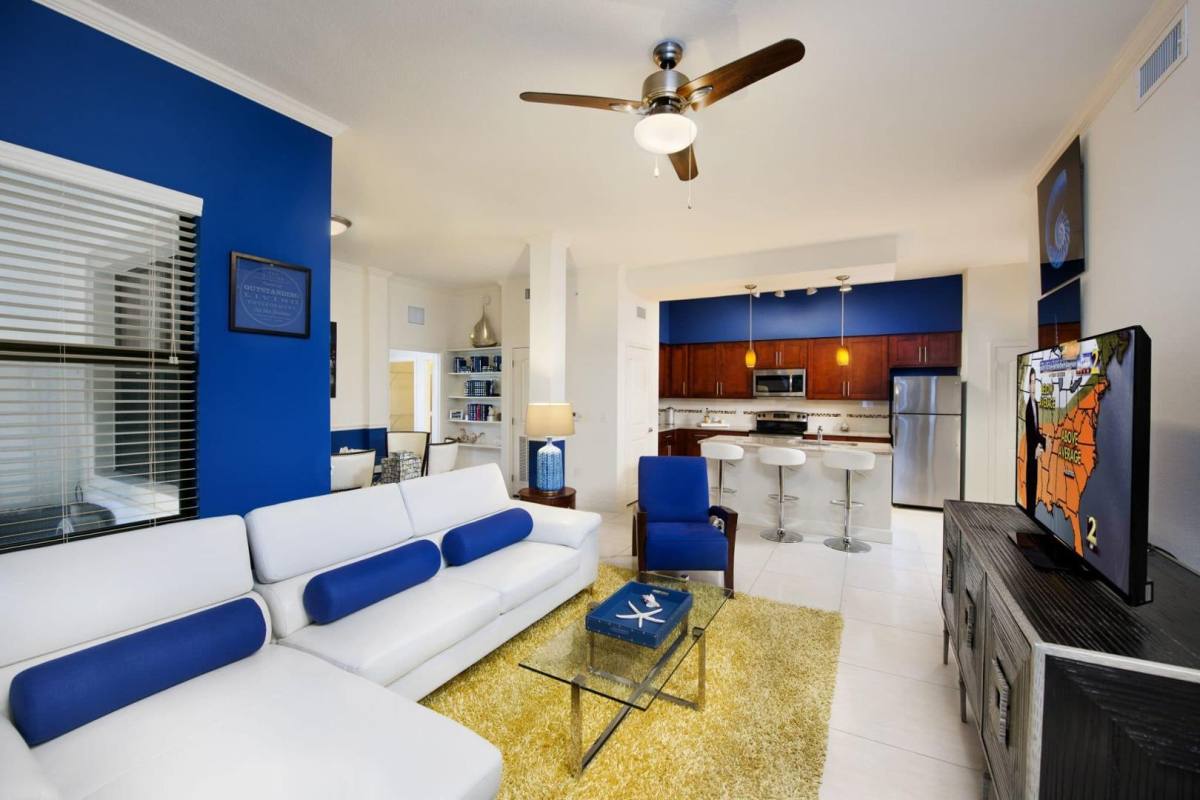 Apartment for rent at Miramar Park Apartment Homes, 11000 Miramar Blvd, Hollywood, FL 33025