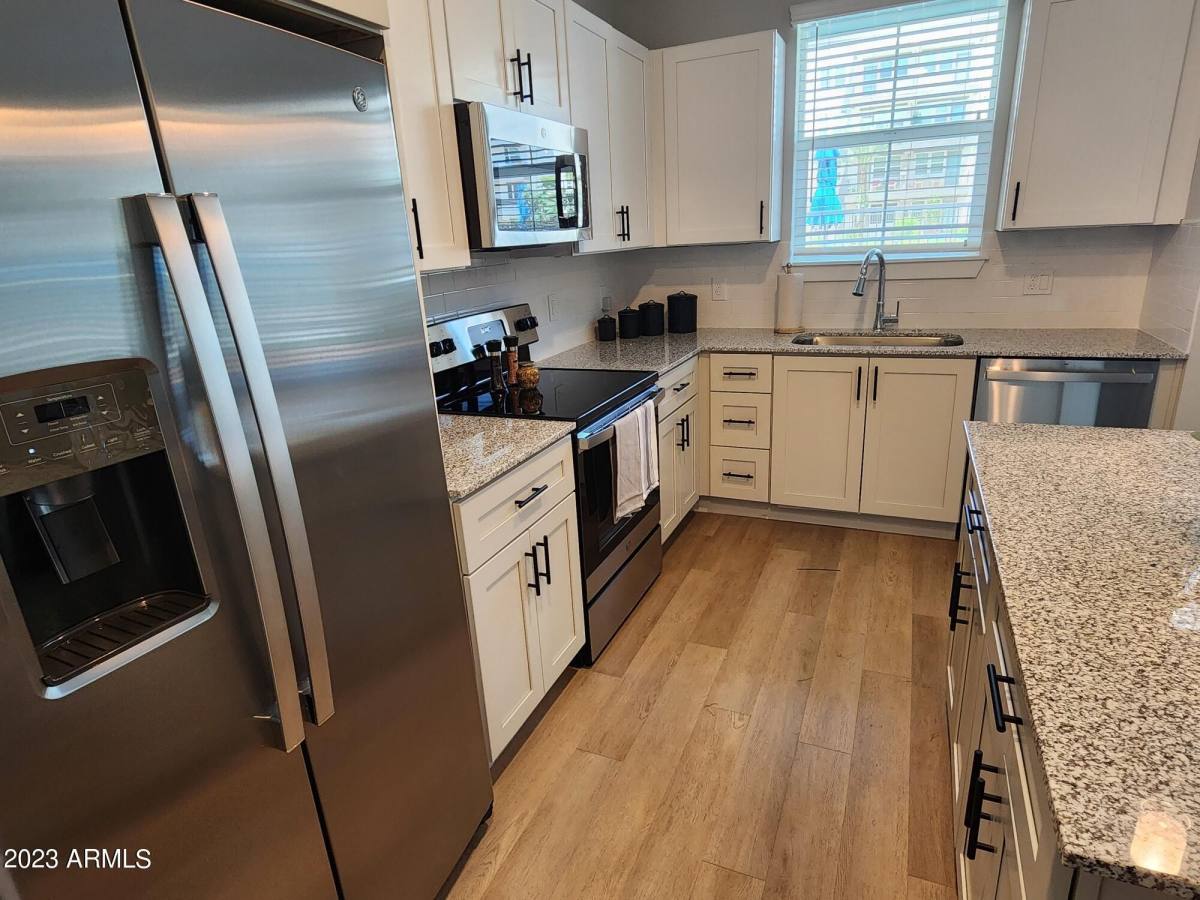 Apartment for rent at 1375 N 145th Ave, Goodyear, AZ 85395
