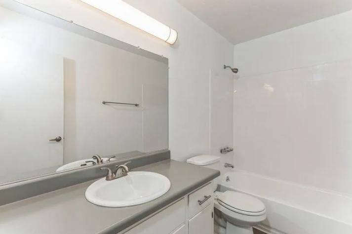 Apartment for rent at Colonial Estates, 7912 Richland Way, Stockton, CA 95209