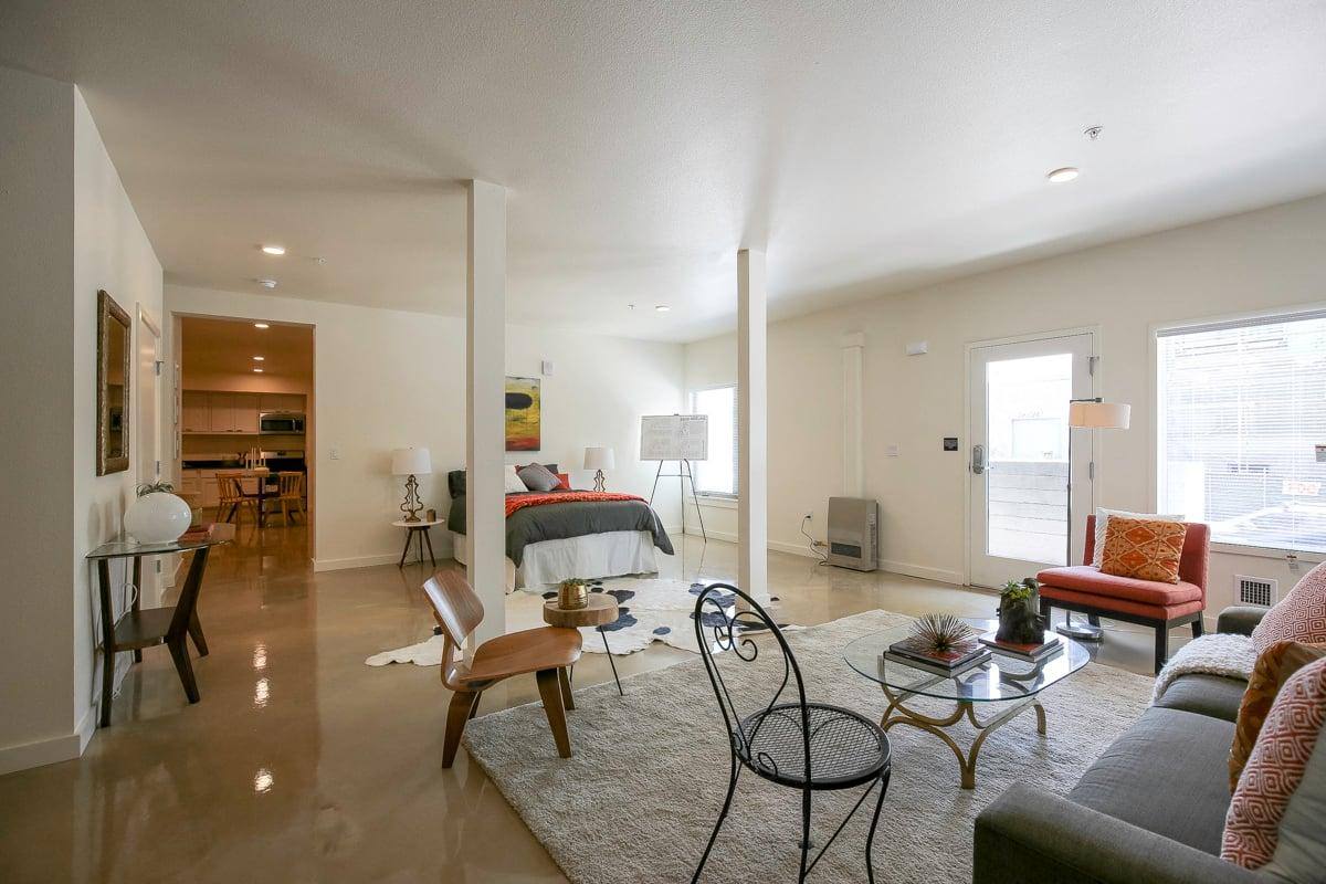 Apartment for rent at 3900 Adeline St, Emeryville, CA 94608