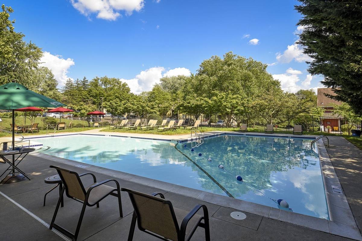 Apartment for rent at 365 Newtown Rd, Warminster, PA 18974