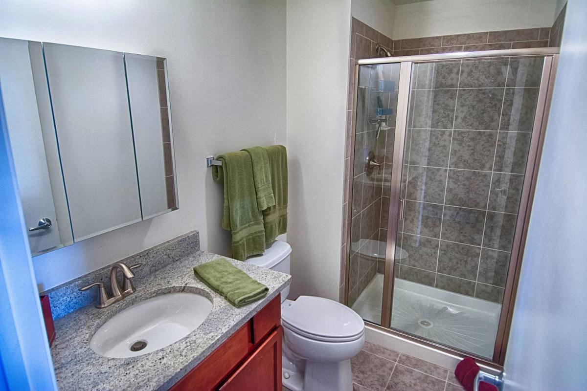Apartment for rent at 50 S Grove Ave, Elgin, IL 60120