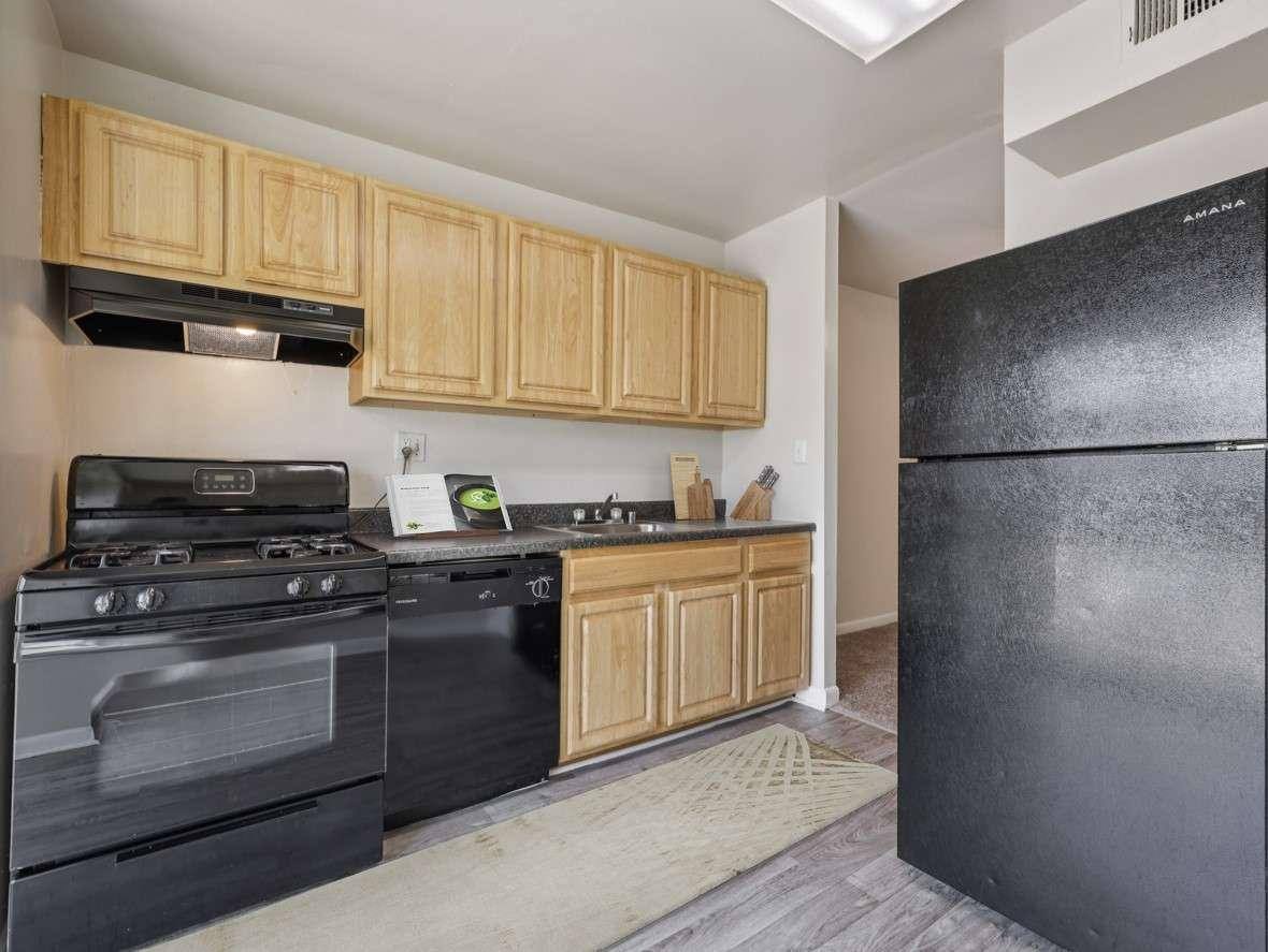 Apartment for rent at 3613 Silver Park Dr, Suitland, MD 20746