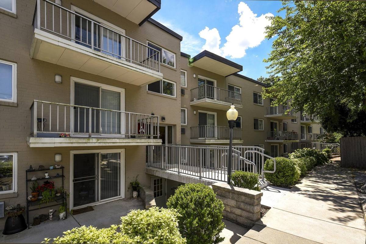 Apartment for rent at Gayley Park, 30 E Jefferson St, Media, PA 19063