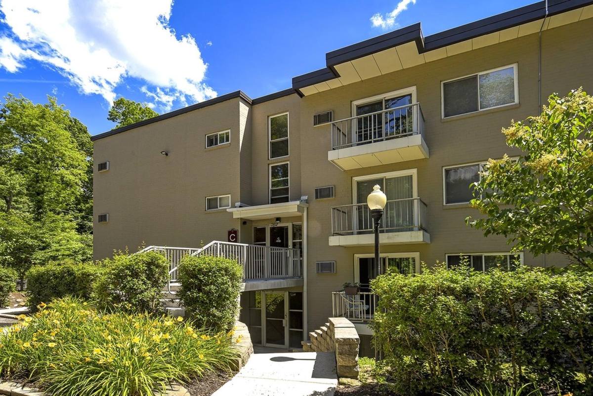 Apartment for rent at Gayley Park, 30 E Jefferson St, Media, PA 19063