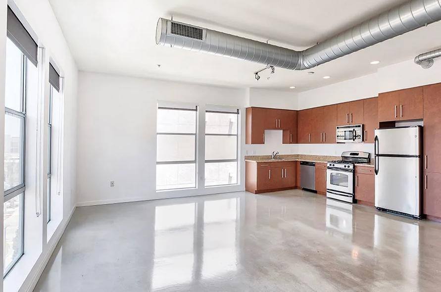 Apartment for rent at 225 Long Beach Blvd, Long Beach, CA 90802